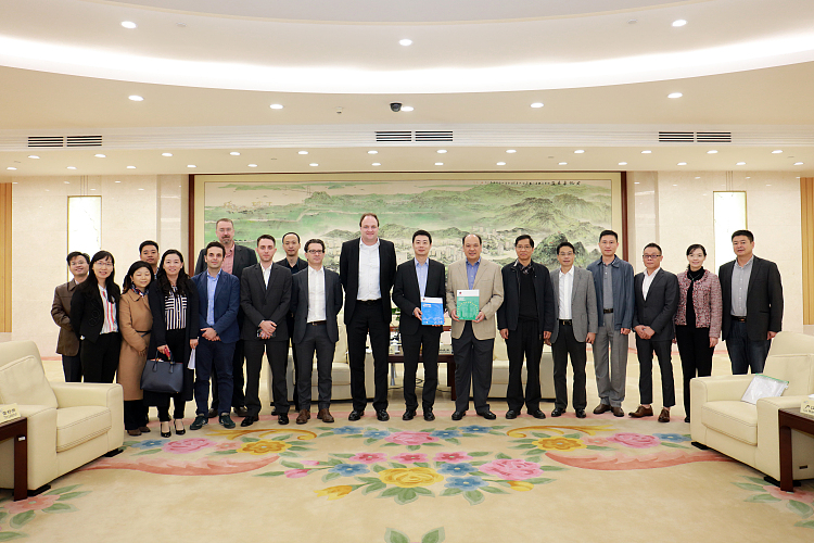 Exclusive Meeting with Dongguan Vice Mayor Yang Xiaotang  And Dongguan Municipal Government 